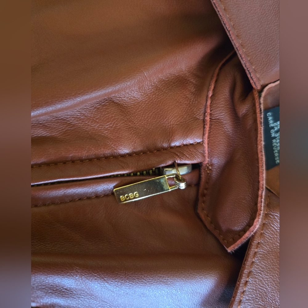 Vintage 90's BCBGMAXAZRIA Tan Leather Jacket - Picture 8 of 10